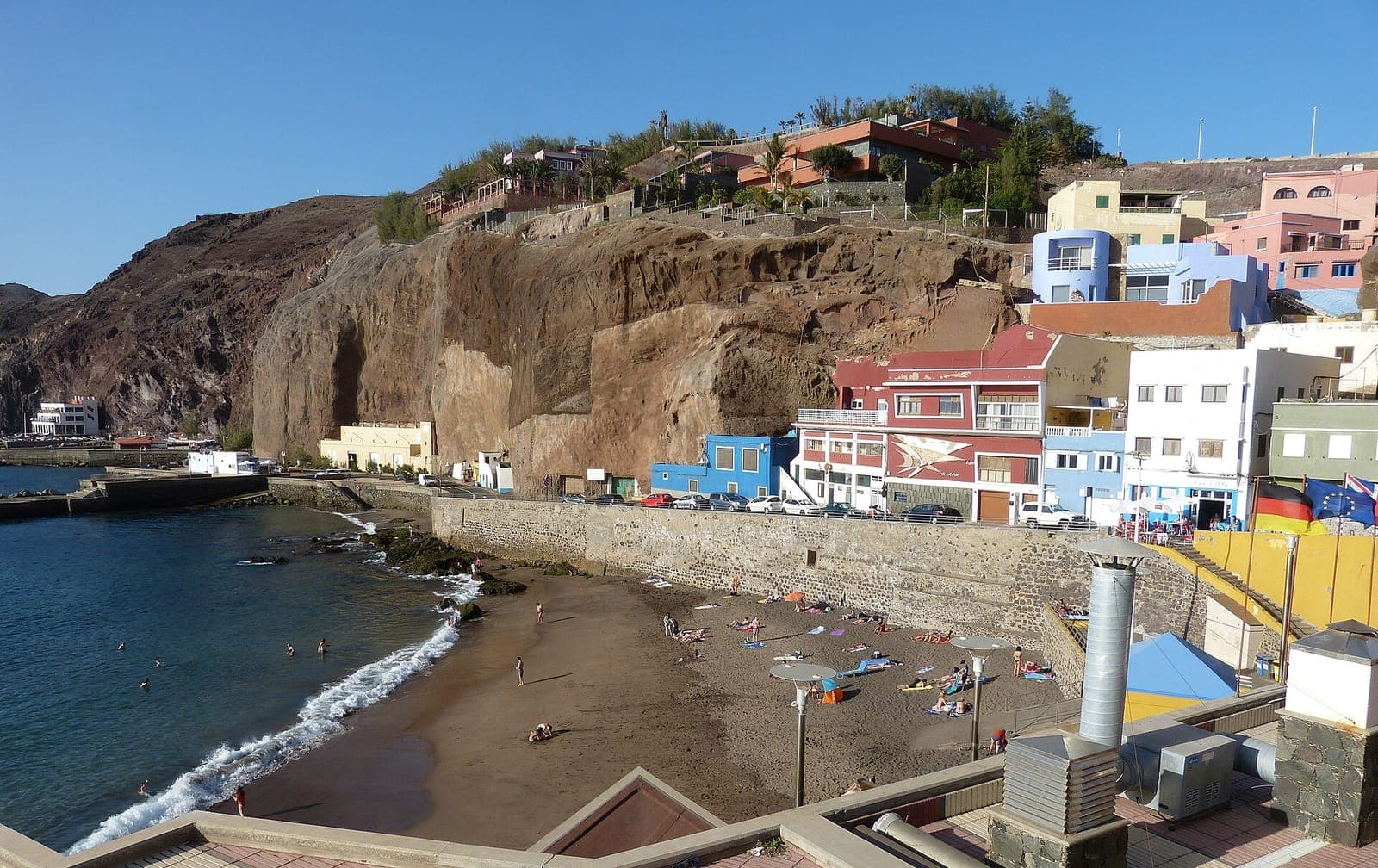 Cove and crystal-clear waters of Sardina del Norte, Gáldar, Gran Canaria